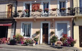 La Maison De La Riviere B&B